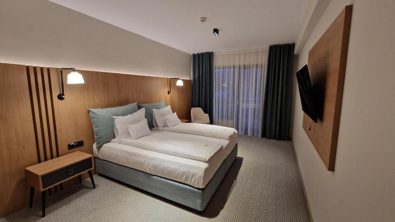 Hotel Sorin Mihai Cristian  Dış mekan fotoğraf
