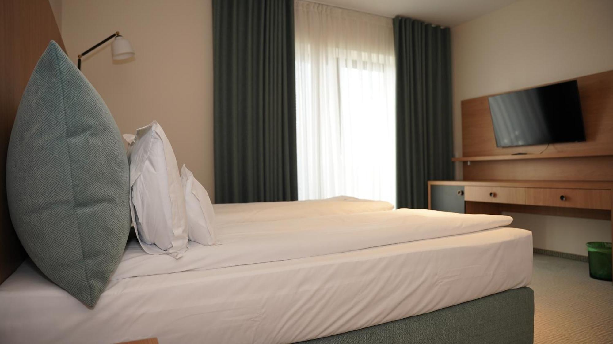 Hotel Sorin Mihai Cristian  Dış mekan fotoğraf